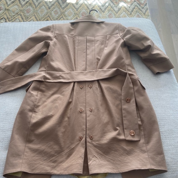 Trench coach - Picture 3 of 6